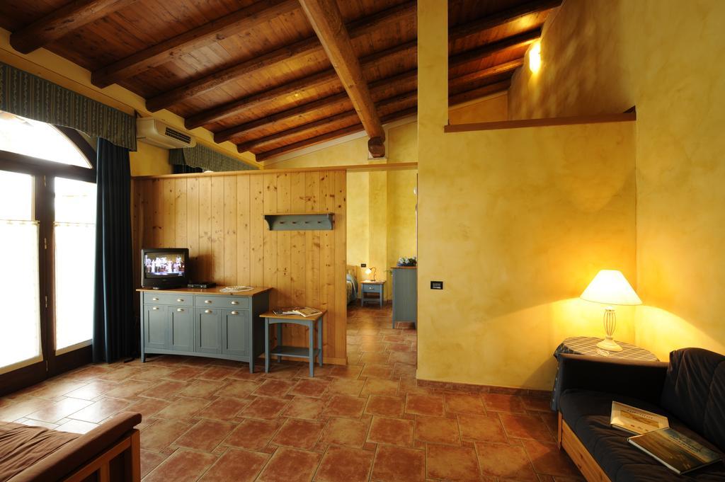 בית הארחה וליג'יו סול מיניציו 	Agriturismo Gian Galeazzo Visconti חדר תמונה