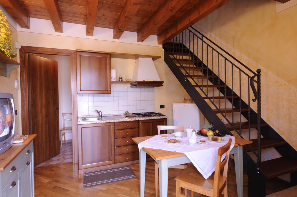 בית הארחה וליג'יו סול מיניציו 	Agriturismo Gian Galeazzo Visconti חדר תמונה