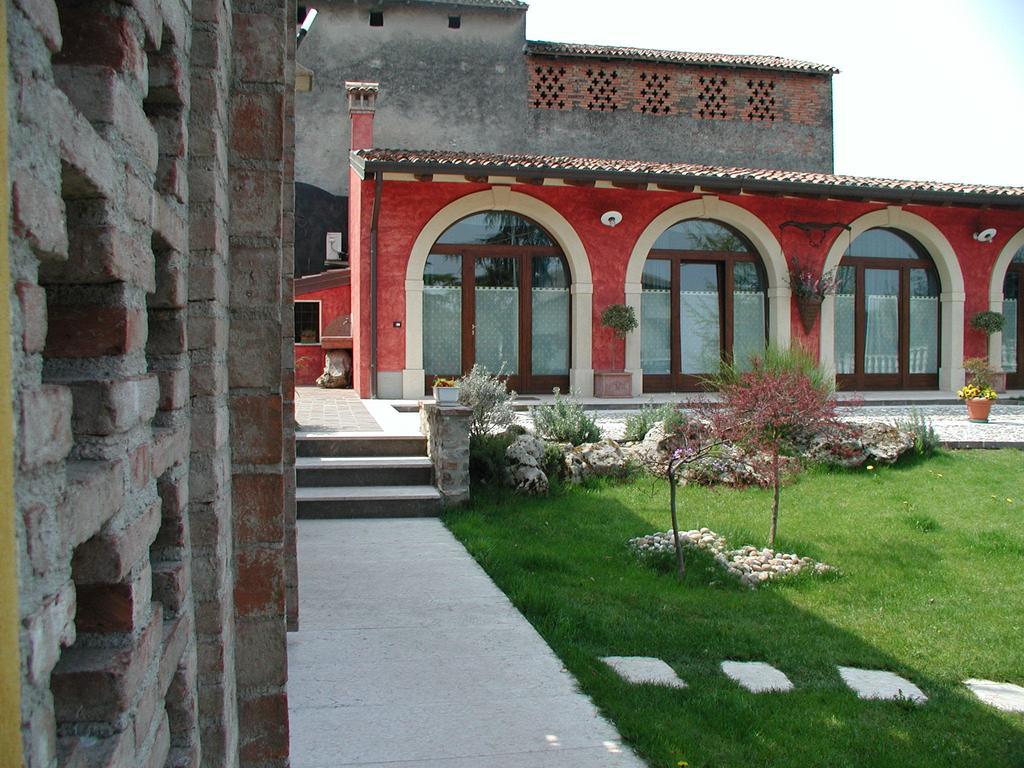 בית הארחה וליג'יו סול מיניציו 	Agriturismo Gian Galeazzo Visconti מראה חיצוני תמונה